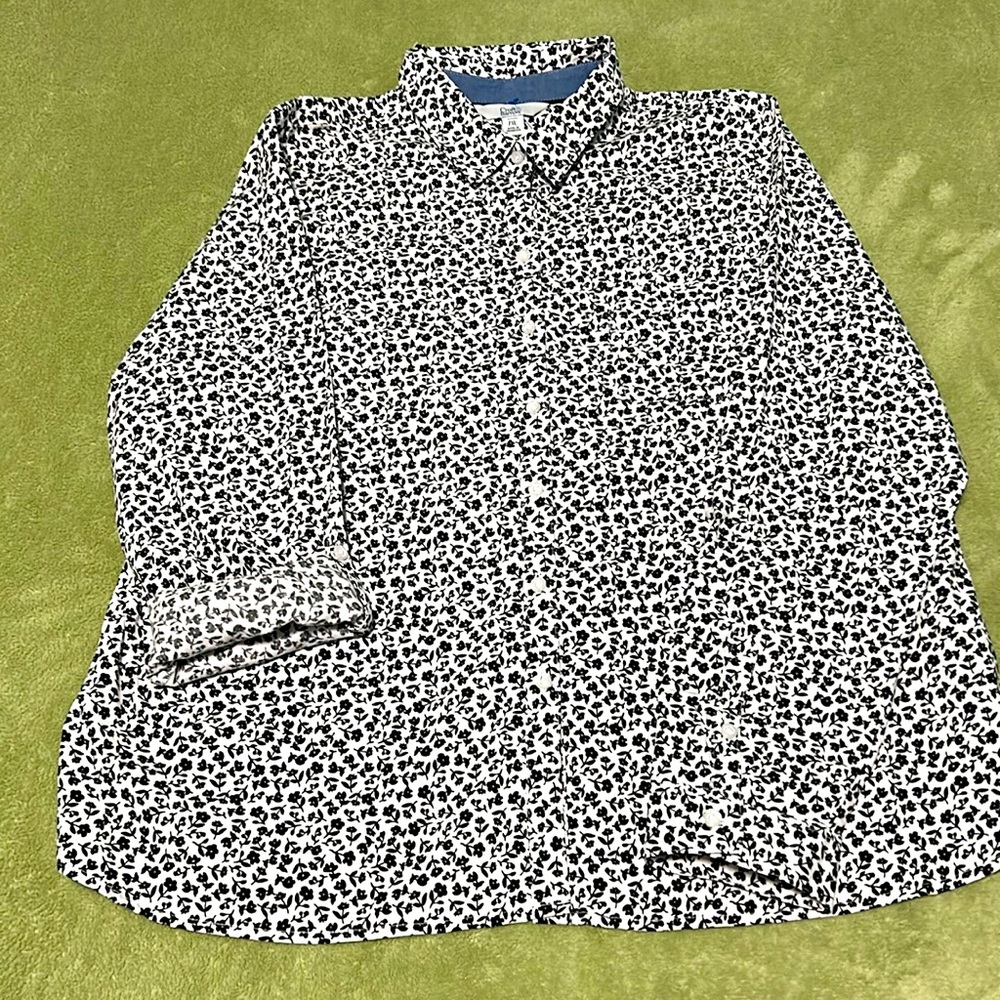 Croft & Barrow flowered button down blouse